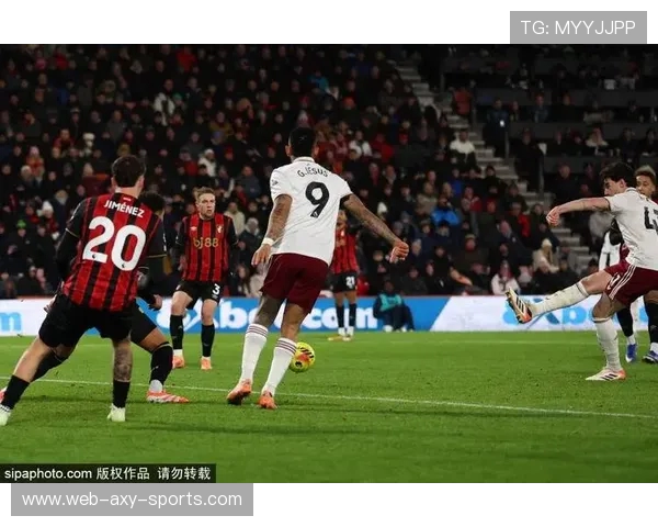 阿森纳豪取三连胜全力冲击英超冠军对手实力悬殊引发球迷热议