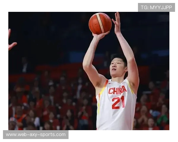 周鹏：从篮球场上的拼搏者到生活中的榜样，激励年轻一代追逐梦想